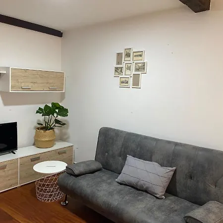 Se@se A 100m.catedral. * San Giacomo di Compostella